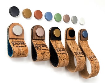 Vegan dresser handle made of real cork with wood - new product for 2021 in a unique design in many colors, door handle, furniture handle, loop