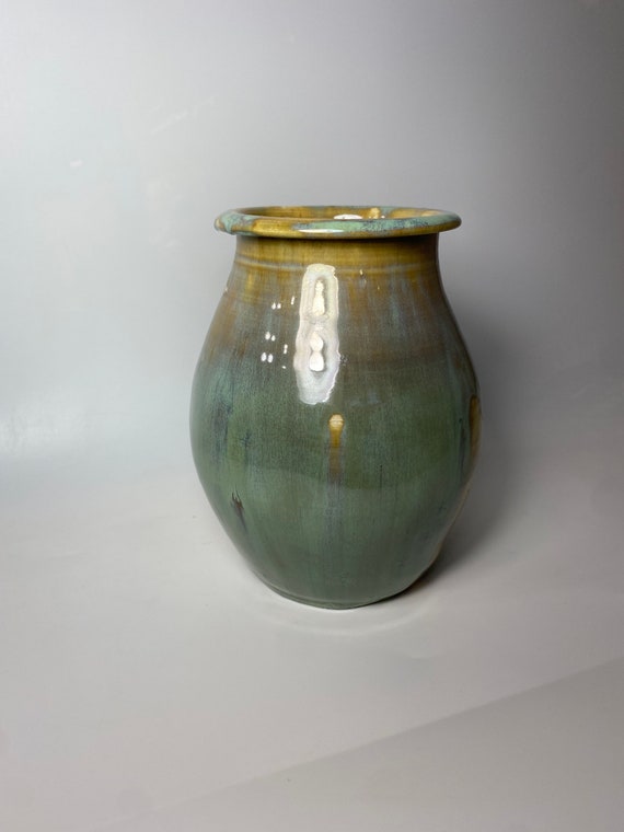 Ivy Waterfall Vase