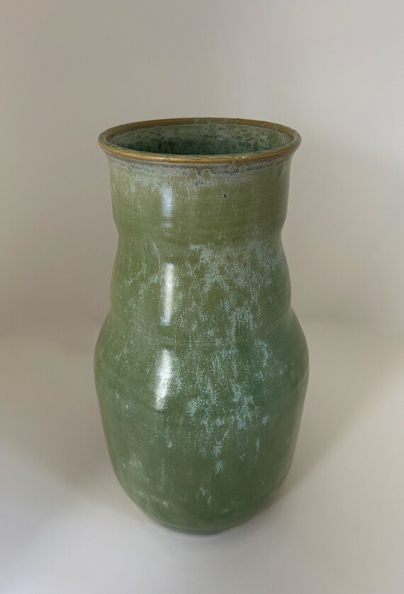 Emerald Sparkle Vase