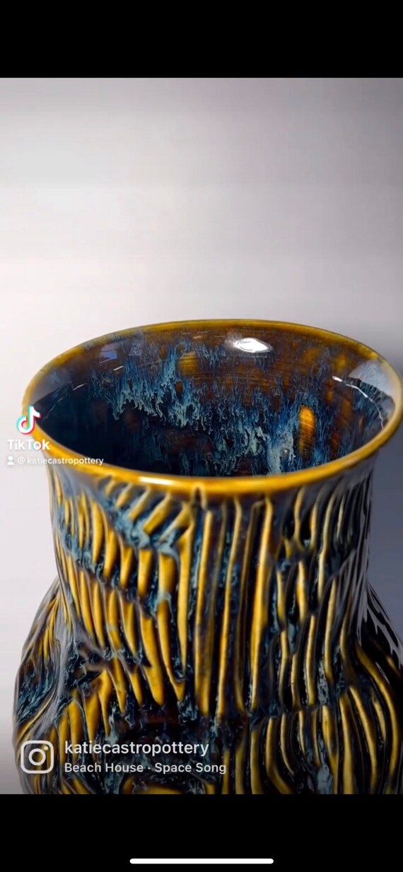 Amber Falls Vase