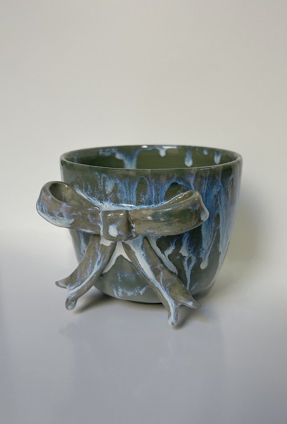 Bow Planter