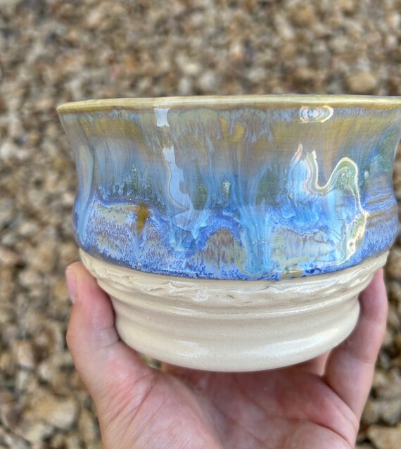Wavy Lagoon Plant Pot
