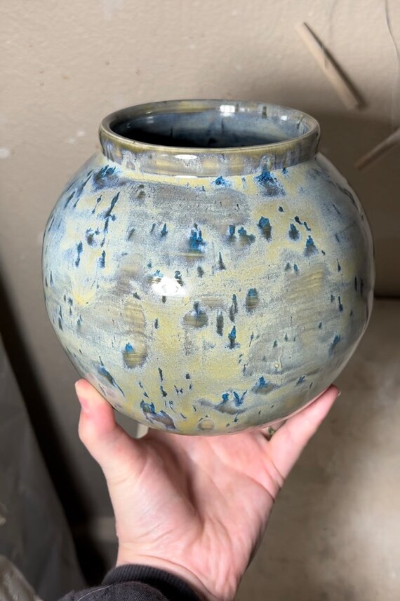 Forest Moss Vase