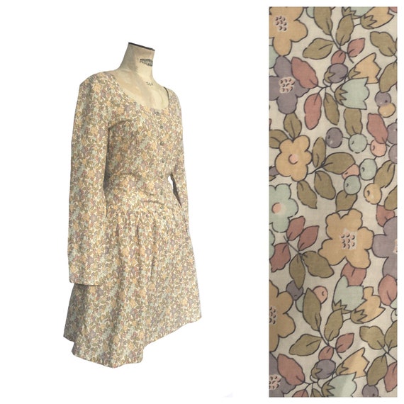Cacharel Liberty of London BETSY 1970 s Summer Dre