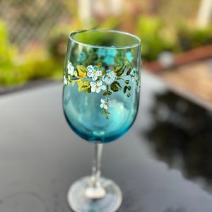 Hand Painted Wine Glass, Wine Glass, Wine Glasses, Glassware, Barware, hand painted wine glass, wine lover, mom gift, housewarming, handmade