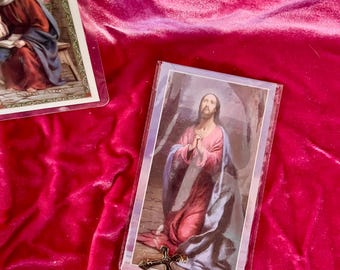 Crucifix Pendant & Prayer Card