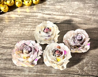 Our Lady of Wisdom Pocket Rose