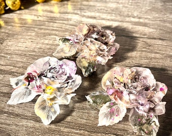 Our Lady of Wisdom Rose with Leaves