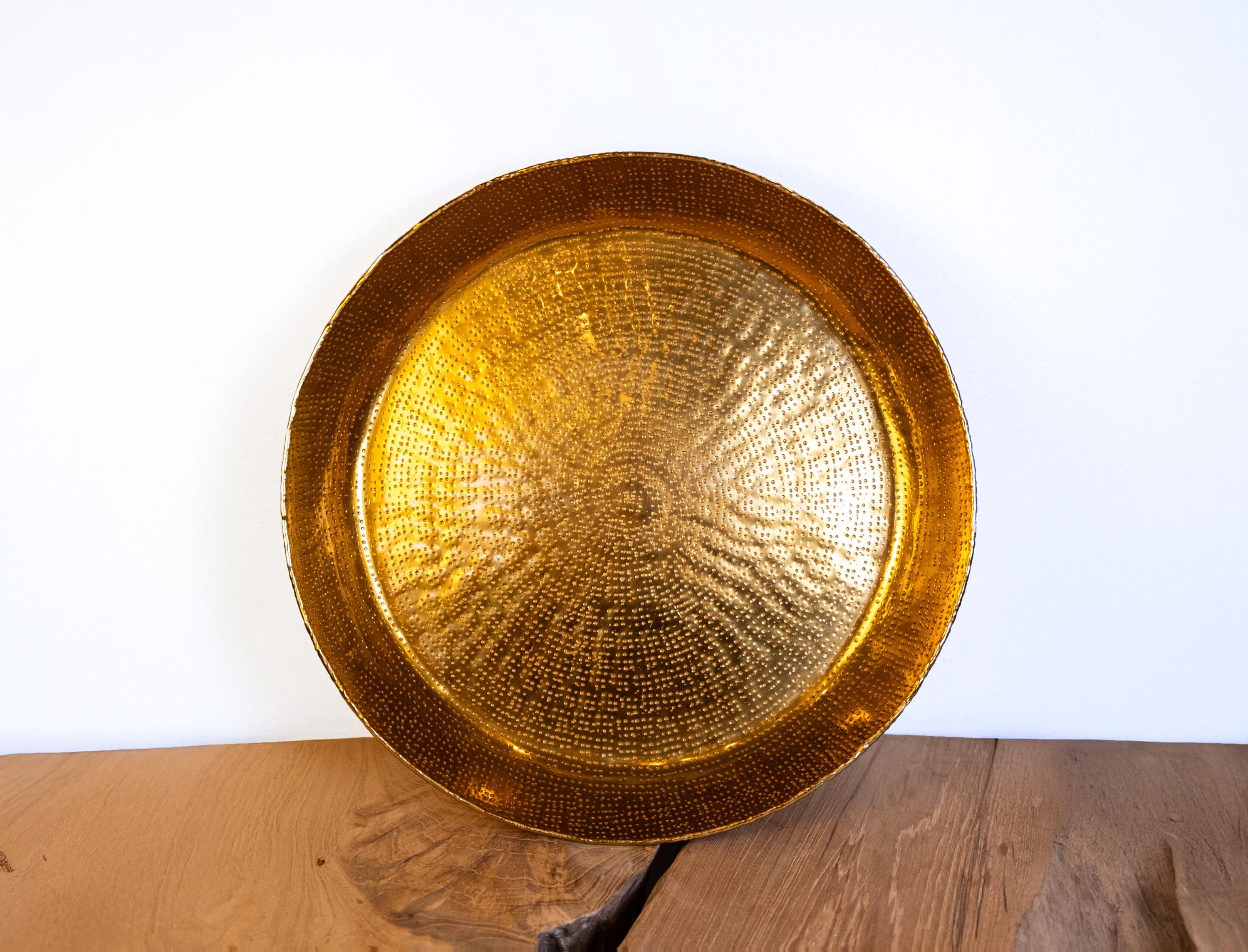 Handcrafted Hammered Brass Charger Plate – Decorative Gold Metal Platter for Table Centerpiece or Wall Art – Boho Luxe Home Decor
