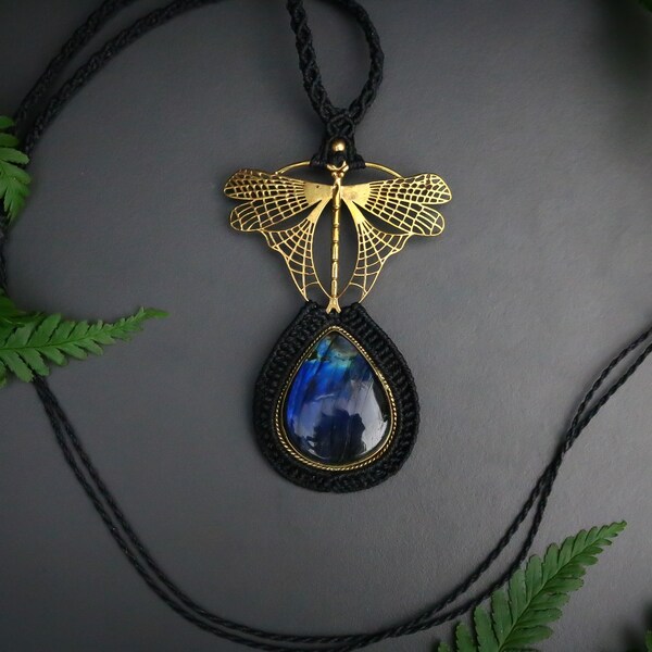 Collier Macramé - Ras le cou - Labradorite  - Papillon