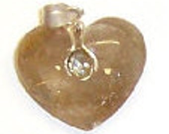 Rutilated Quartz pendant - Rutilated Quartz crystal - Rutilated Quartz - Rutilated Quartz stone - Rutilated - healing crystals and stones