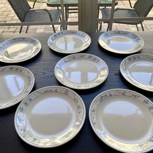 8 Corelle First of Spring Dinner Plates, Lot of 8 Vintage Corelle Dinner Plates, Discontinued Corelle First of Spring Pattern
