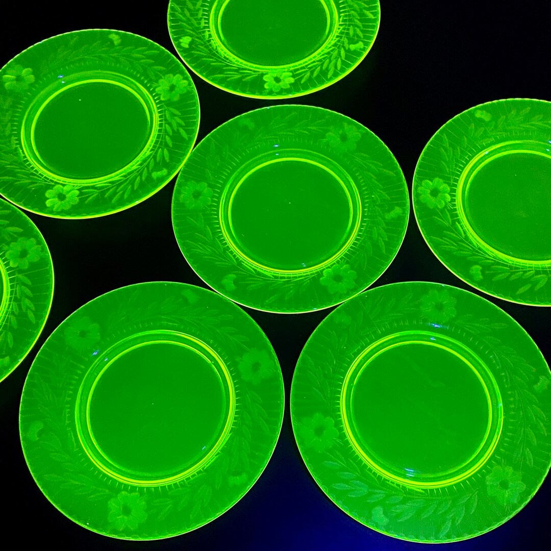 8 Yellow Vaseline Glass Plates With Etched Floral Design Etsy