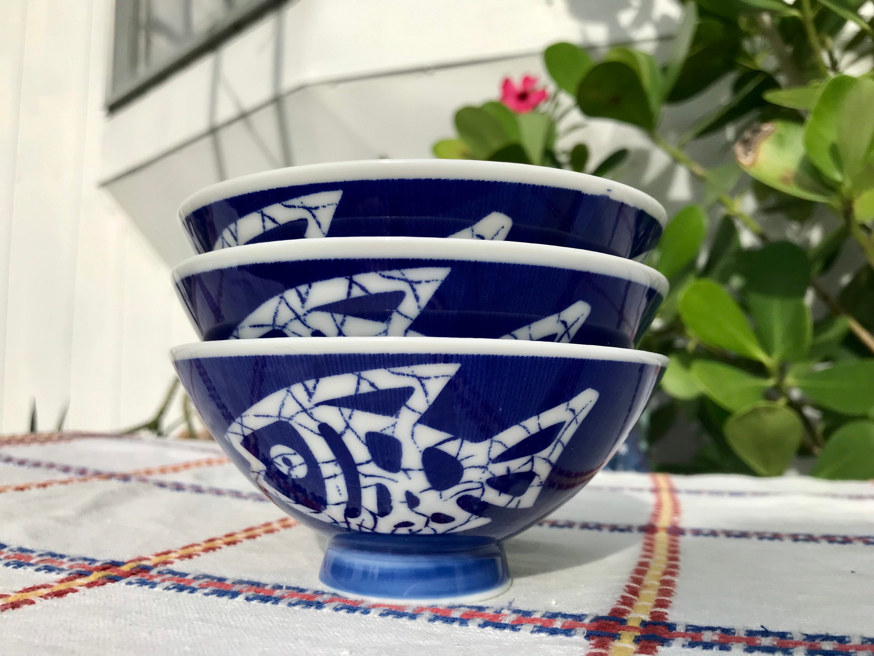 Three 5 Footed Rice Bowls Set of 3 Vintage Cobalt Blue Footed Etsy