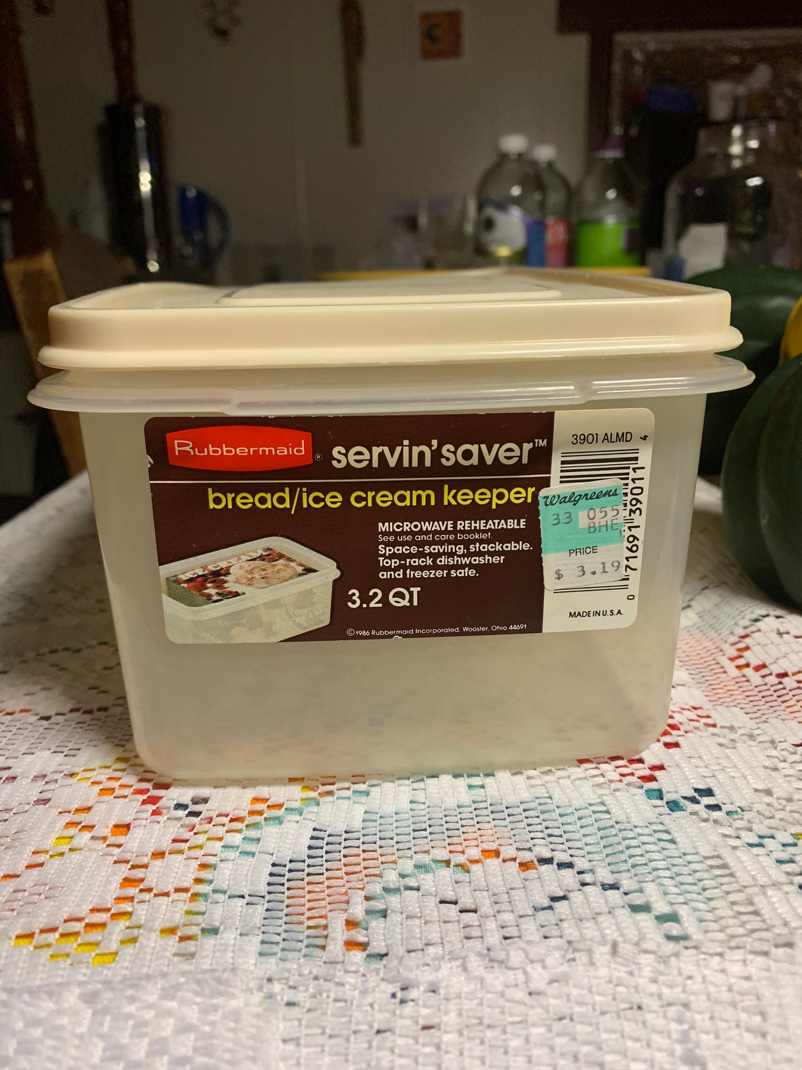 1986 Rubbermaid Servin Saver 9 3.2 QT 12 cup ice cream and Etsy