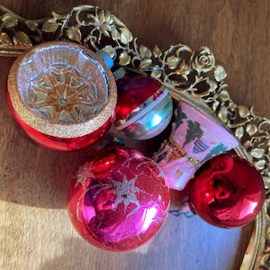 Lot of 5 Vintage USA Christmas Tree Ornaments, Lot of 5 Mid-Century Mercury Glass Glass Christmas Tree Bulbs, Shiny Brite, Rauch and More