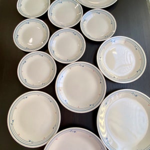 Corelle Country Violets 12 Piece Lot, Corelle Country Violets Bread Plates, Corelle Country Violets Luncheon Plates Dinner Plates