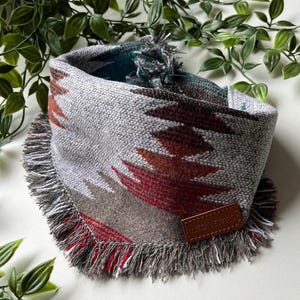 Hondenbandana, Azteeks patroon, Kerstmis, Pet Wear, Handgemaakt, Katoenflanel, Wol, Fray Bandana