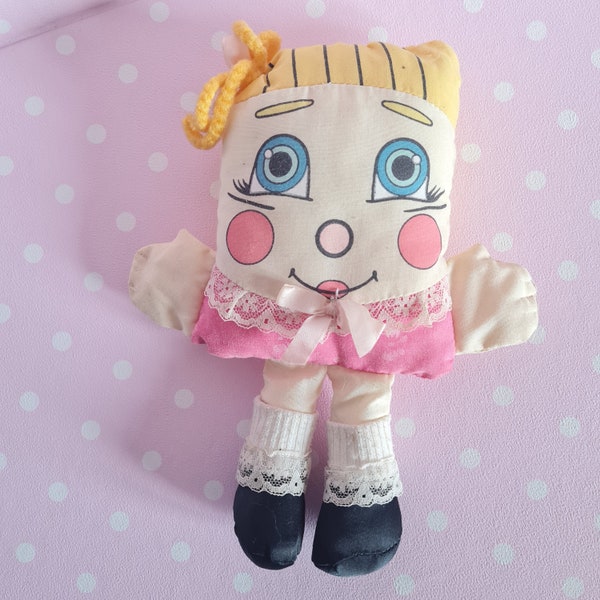 mini Pillow people Sweet dreams peluche vintage blonde à robe rose