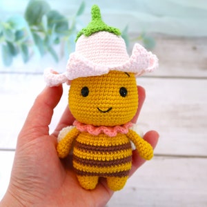 Crochet bumblebee amigurumi PDF Pattern / crochet bee pattern / amigurumi bee Crochet pattern