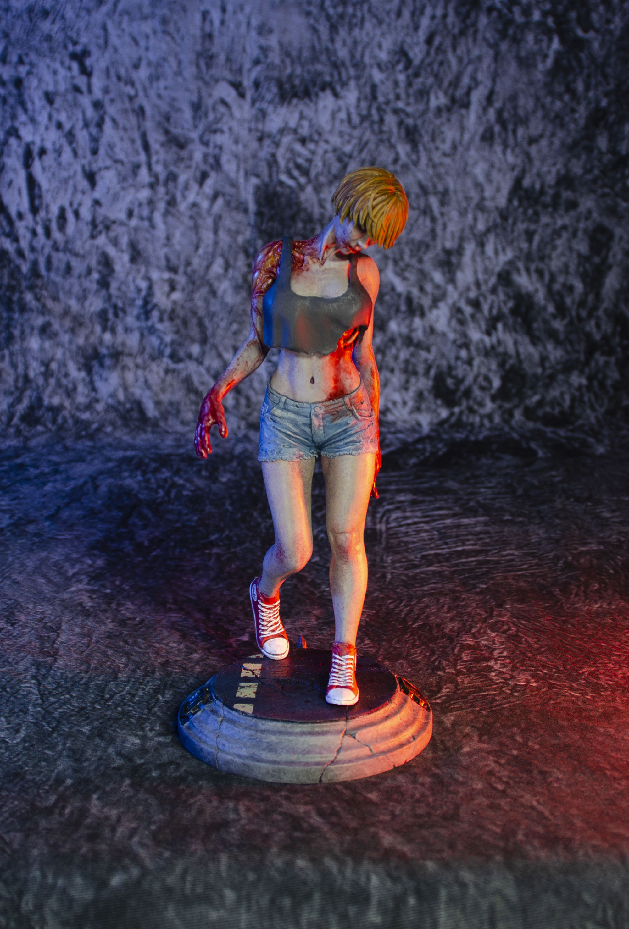 ゾンビガール - バイオハザード2 - 1:10スケールフィギュア - ビデオ