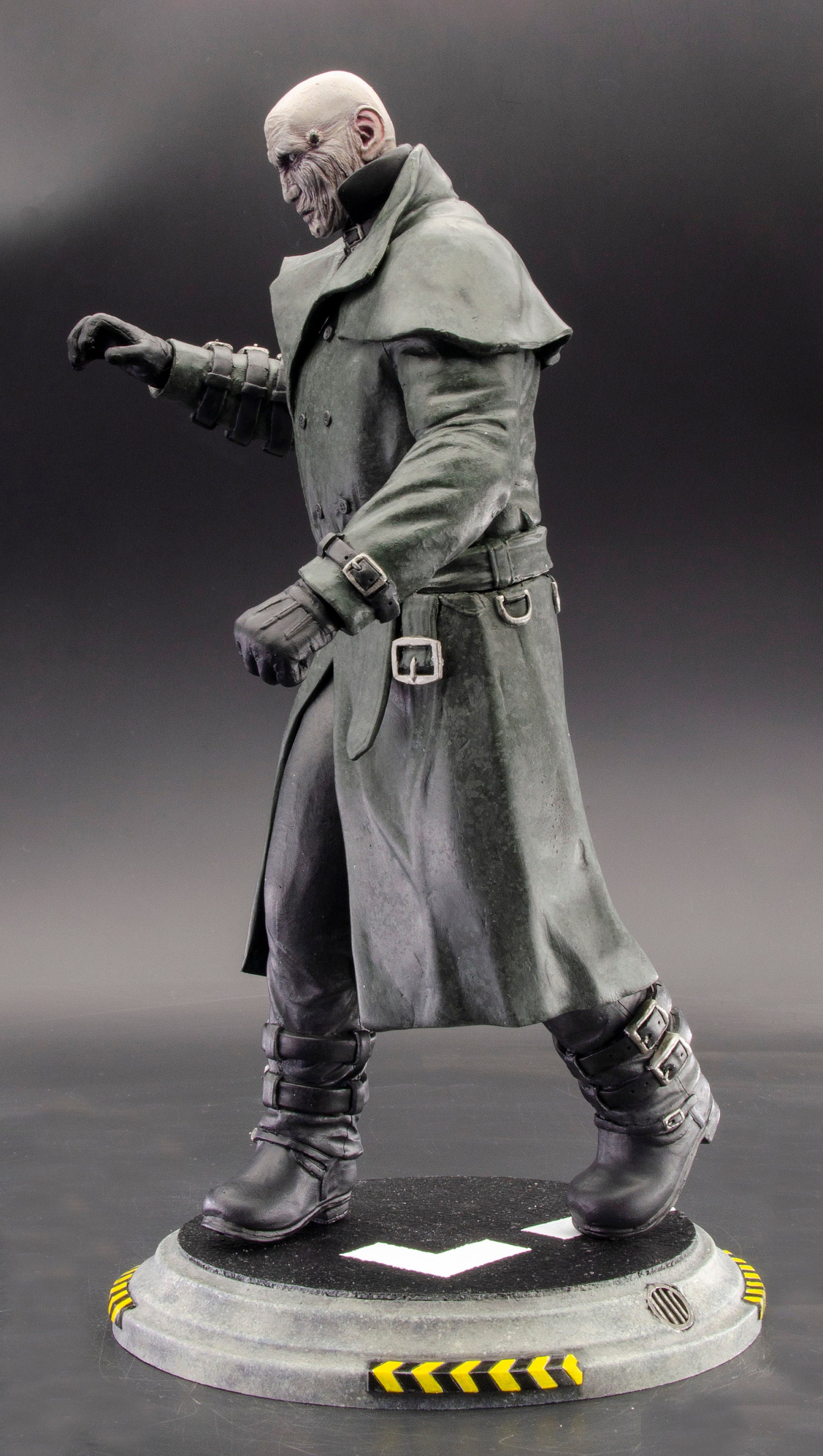 Resident Evil Action Figures Series 2: Mr. X - My Anime Shelf