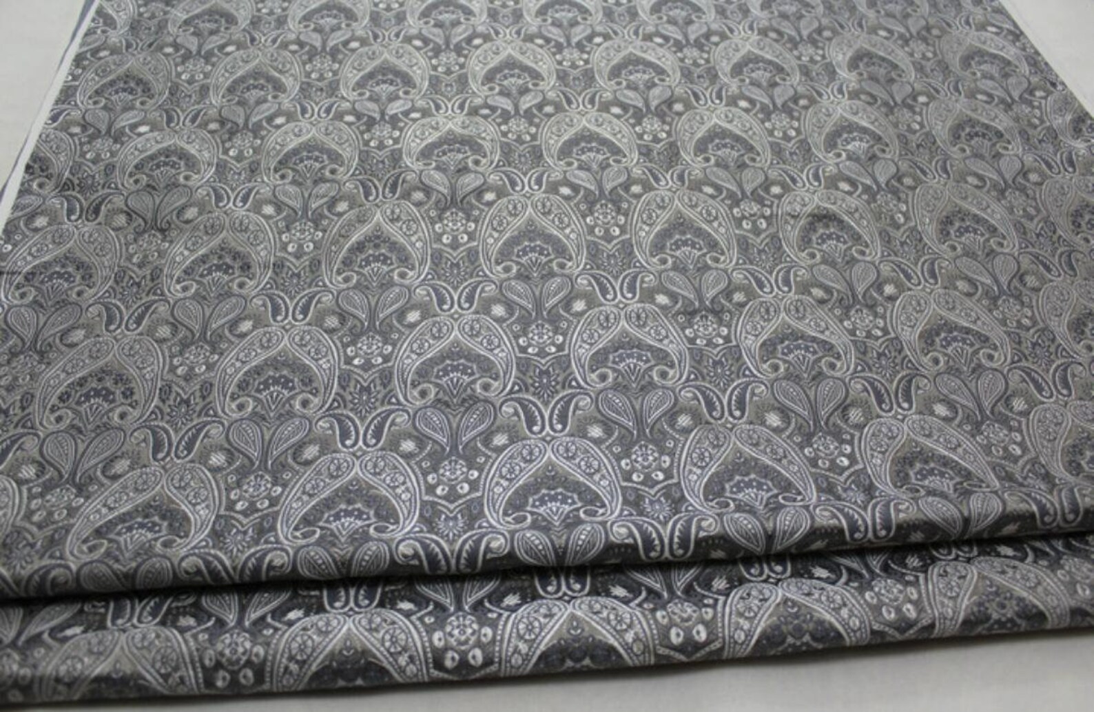 Chinesische Brokat Stoff Material Ox Horn Croissant 130g | Etsy