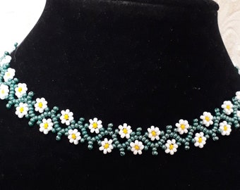 Set, Daisy Choker, Daisy Choker Beaded,beaded flower necklace,bracelet, seed bead flower choker, , handmade , necklace flower,  gift for her