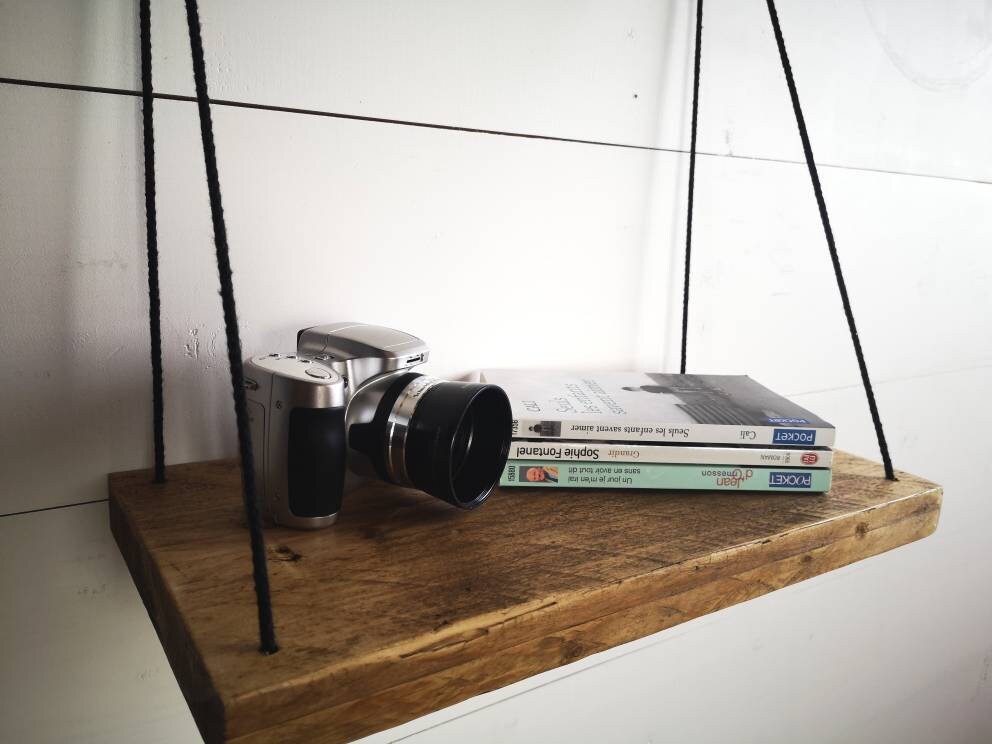 Étagère Murale en Bois Supendue Par Des Cordes avec Crochets d'accastillage