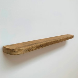 floating shelf made of scaffolding wood, invisible fixing