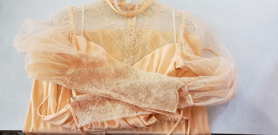 JCPENNEY Vintage 70's Apricot Poly Lace Victorian… - image 9