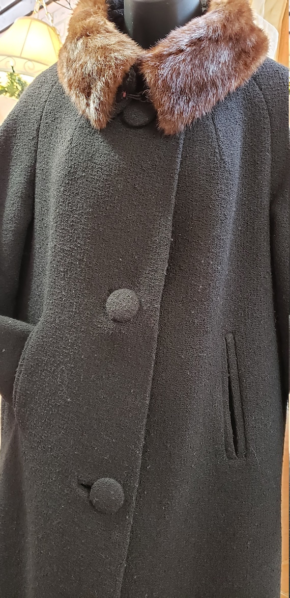 Vintage 1940's BOUCLE WOOL Coat with Mink Collar