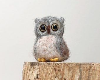 Needle Felting Kit - Owl - Handmade gift - craft kit for adults - beginners felting tutorial