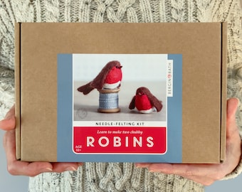 Needle Felting Kit - Robins. Christmas craft kit for adults. Stocking filler idea