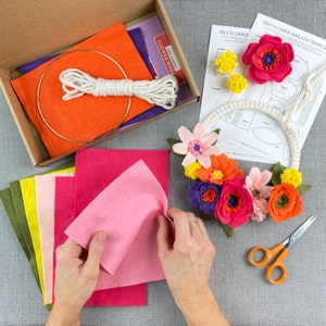 Felt Flower Wreath Kit. Make a DIY floral wreath with this craft kit for adults. Learn macrame and flower making skills. image 4