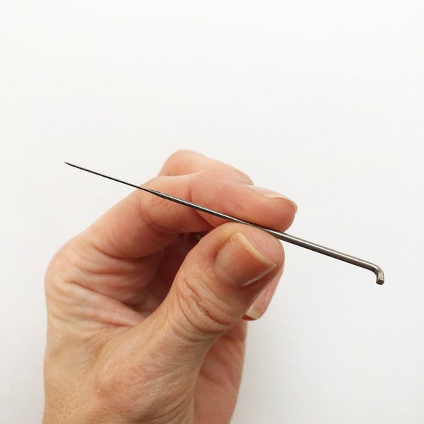 40 gauge triangular tip needle-felting needle - needle-felting projects - spare or replacement needle
