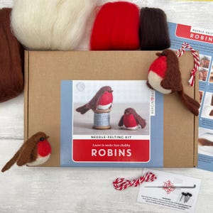 Needle Felting Kit - Robins. Christmas craft kit for adults. Stocking filler idea