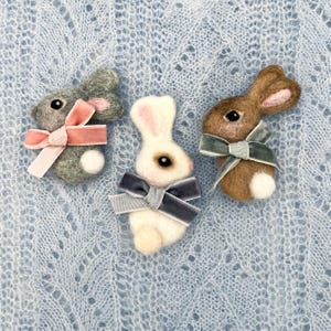 Needle Felting Kit, Bunny Brooch Pins, Craft Kit for Adults