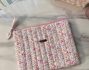 Floral Laptop Sleeve, Quilted Macbook Case for 13-15 inch, Puffy Laptop Bag
