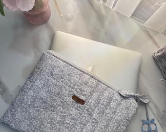 Custodia per laptop floreale, custodia trapuntata per Macbook da 13-15 pollici, borsa per computer grigia imbottita fatta a mano