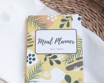 Meal Planner for Daily and Weekly Planning, Weekly Meal Planner. Grocery List. Daily Meal Logs, Habit and Water Tracker, Health & Wellness