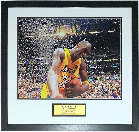 Kobe Bryant - Biography, Hall of Fame NBA Basketball Player