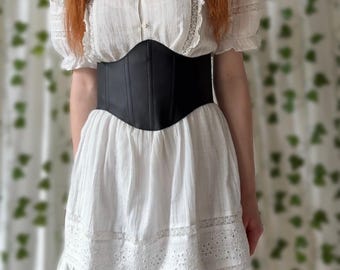 Korsetriem | Onderbustkorset | Kunstleer | Handgemaakt | Zwart | Gotische stijl | Victoriaanse alternatieve mode | Maat S 36