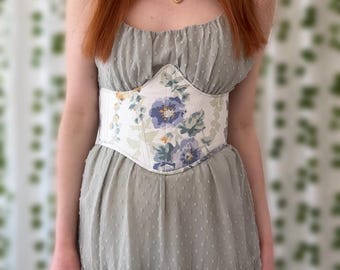 Korsetriem | Onderbustkorset | Bloemenpatroon | Vintage stijl | Maat S 36 | Cottagecore Renfaire