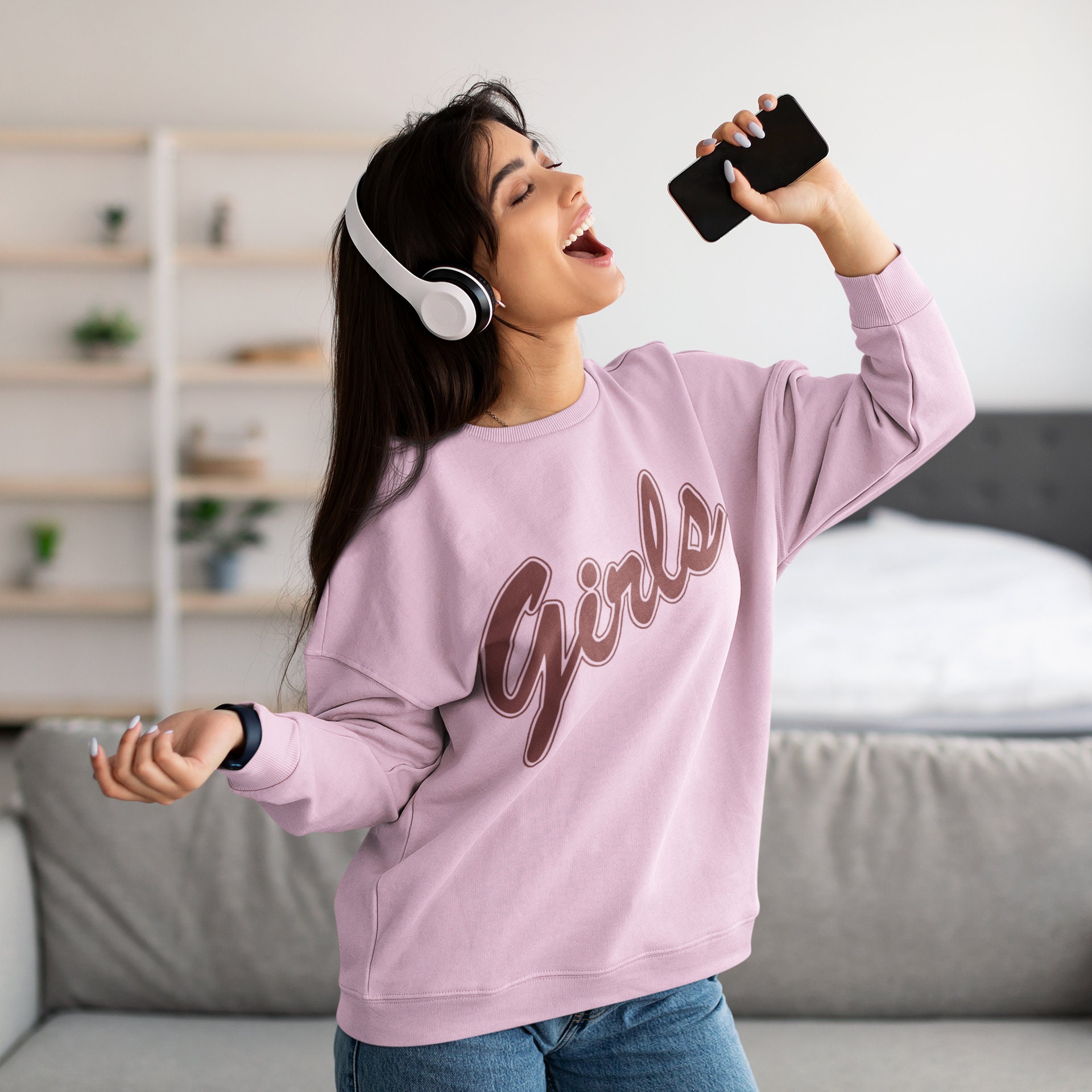 Monica friends girls hot sale sweatshirt