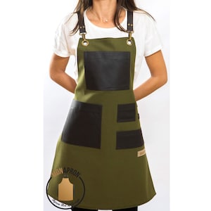 Free Monogram For Women Apron Gift for Her Barista Apron Kitchen Apron Gift For Teacher Hairdresser Apron Cotton Apron Faux Leather Straps