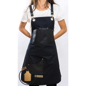 Free Monogram Heavy Duty Apron Bleach Resistant Apron For Women Extra Pocket Design Barista Kitchen Teacher Hairdresser Faux Leather Straps