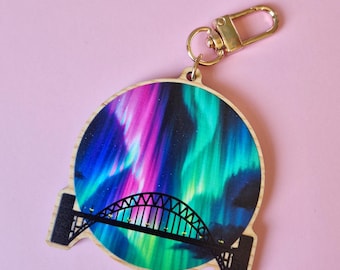 Tyne Bridge Aurora Borealis Cherry Wood Keyring | Newcastle Upon Tyne Gift | Northern Lights Keychain | North East England Souvenir