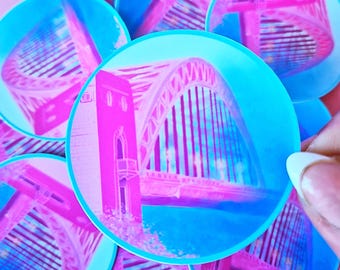 Pink Tyne Bridge Vinyl Sticker | Newcastle City Skyline Decal