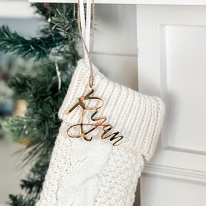 Etiquettes pour bas de Noël | Noms des bas | Prénoms acryliques | Bas personnalisés | Prénom décoratif | Etiquettes pour cadeaux de Noël | Présenter le badge